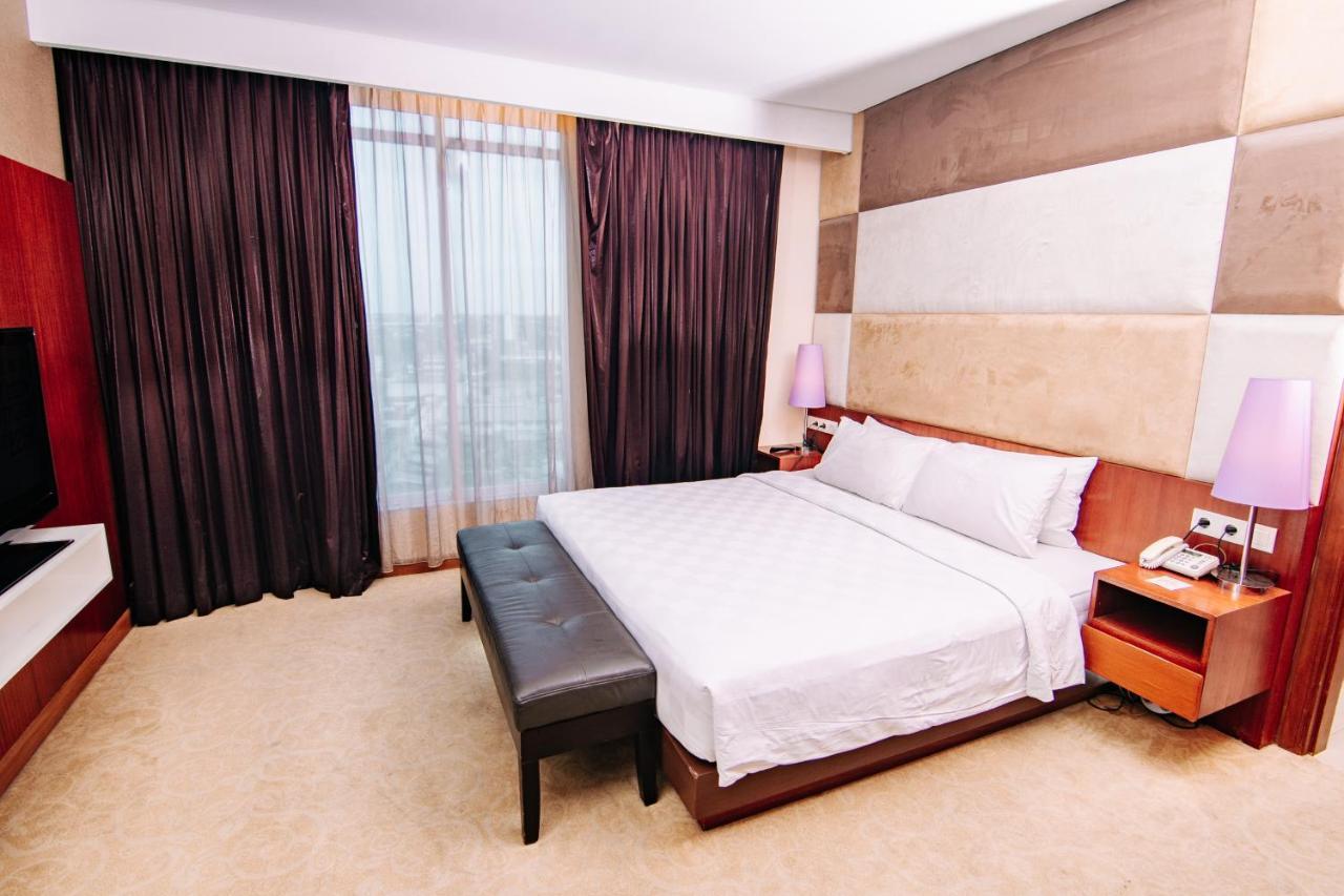Swiss-Belinn Ska Пеканбару Екстериор снимка