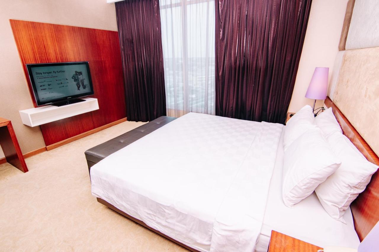 Swiss-Belinn Ska Пеканбару Екстериор снимка