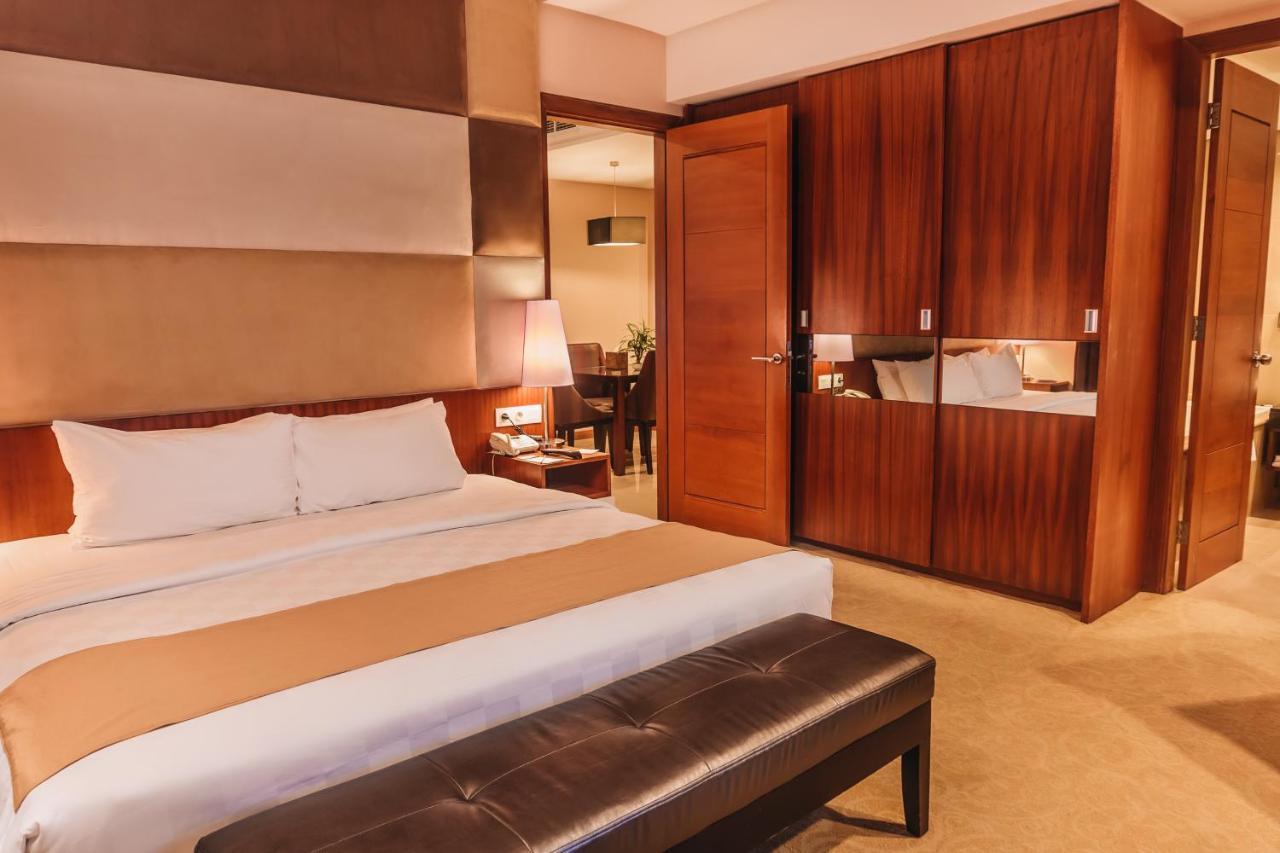 Swiss-Belinn Ska Пеканбару Екстериор снимка