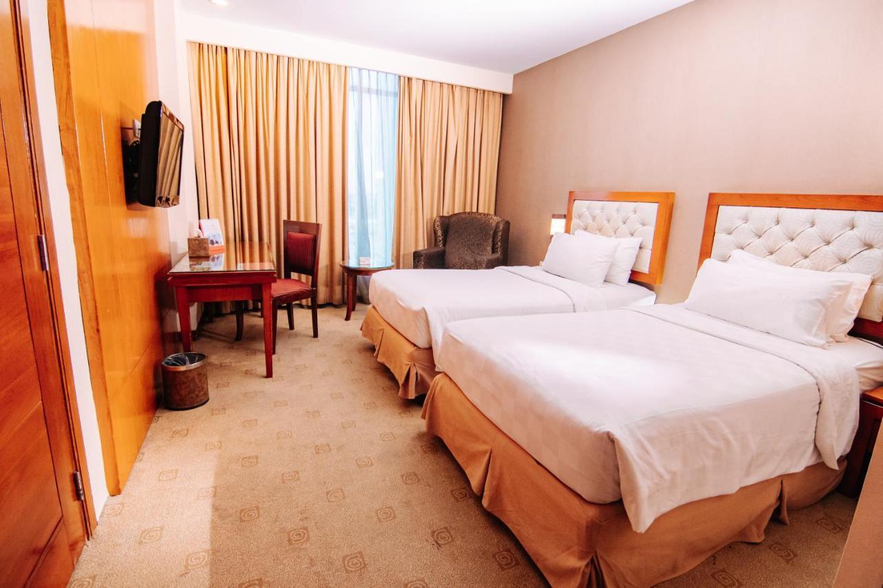Swiss-Belinn Ska Пеканбару Екстериор снимка