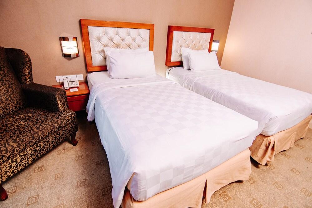 Swiss-Belinn Ska Пеканбару Екстериор снимка